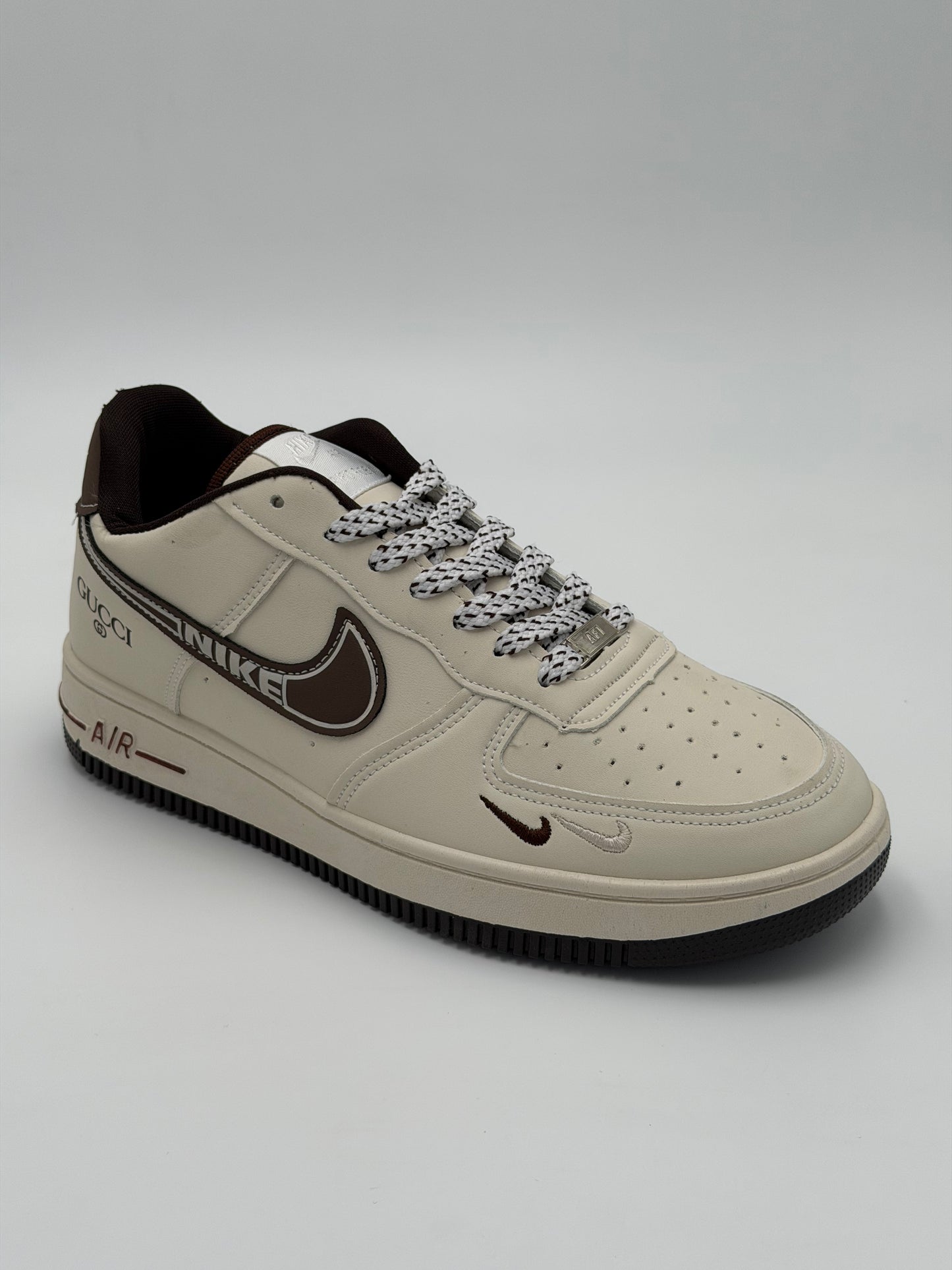 Nike AIr Force X Gucci "Beige colorway"