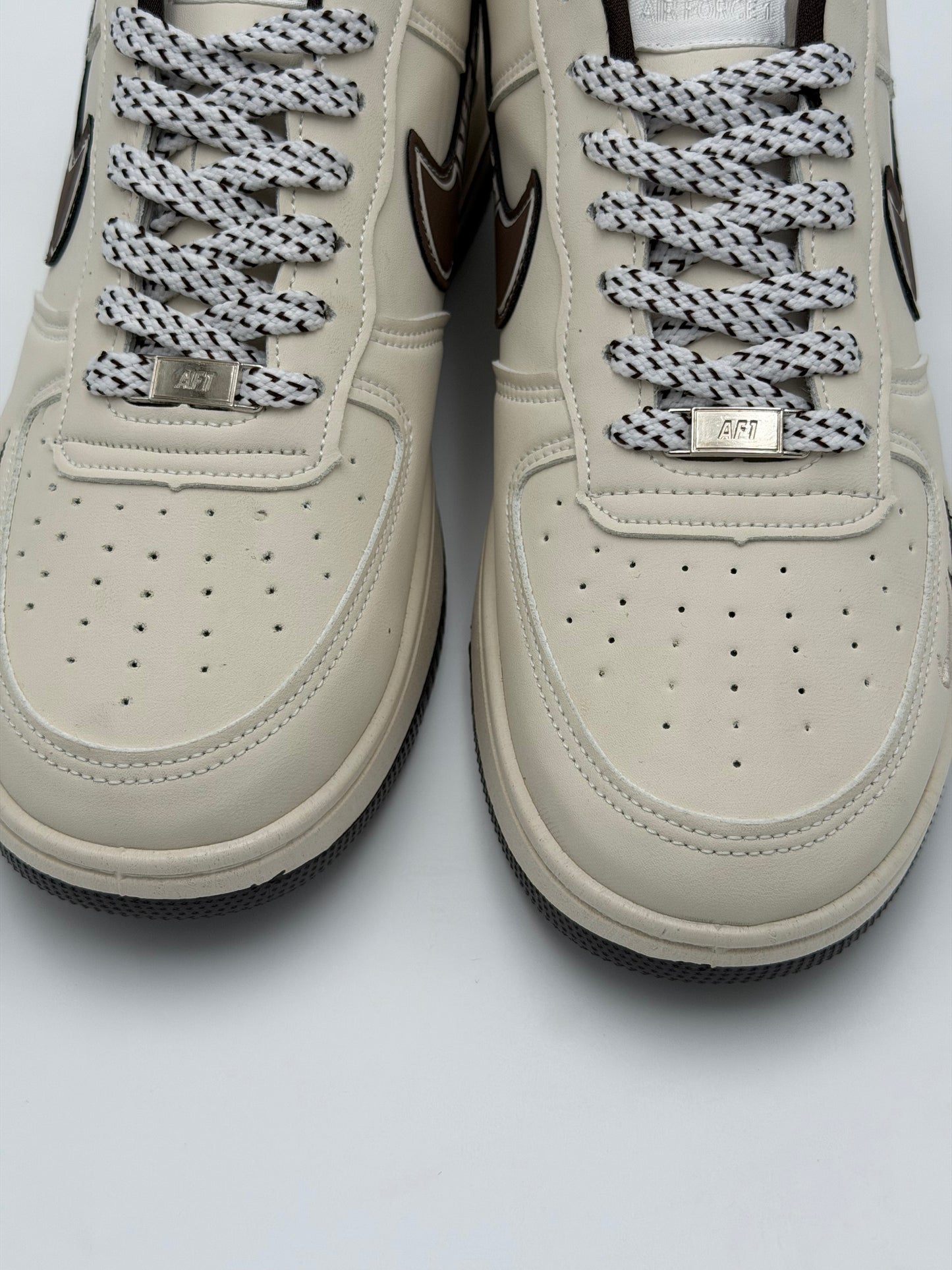 Nike AIr Force X Gucci "Beige colorway"
