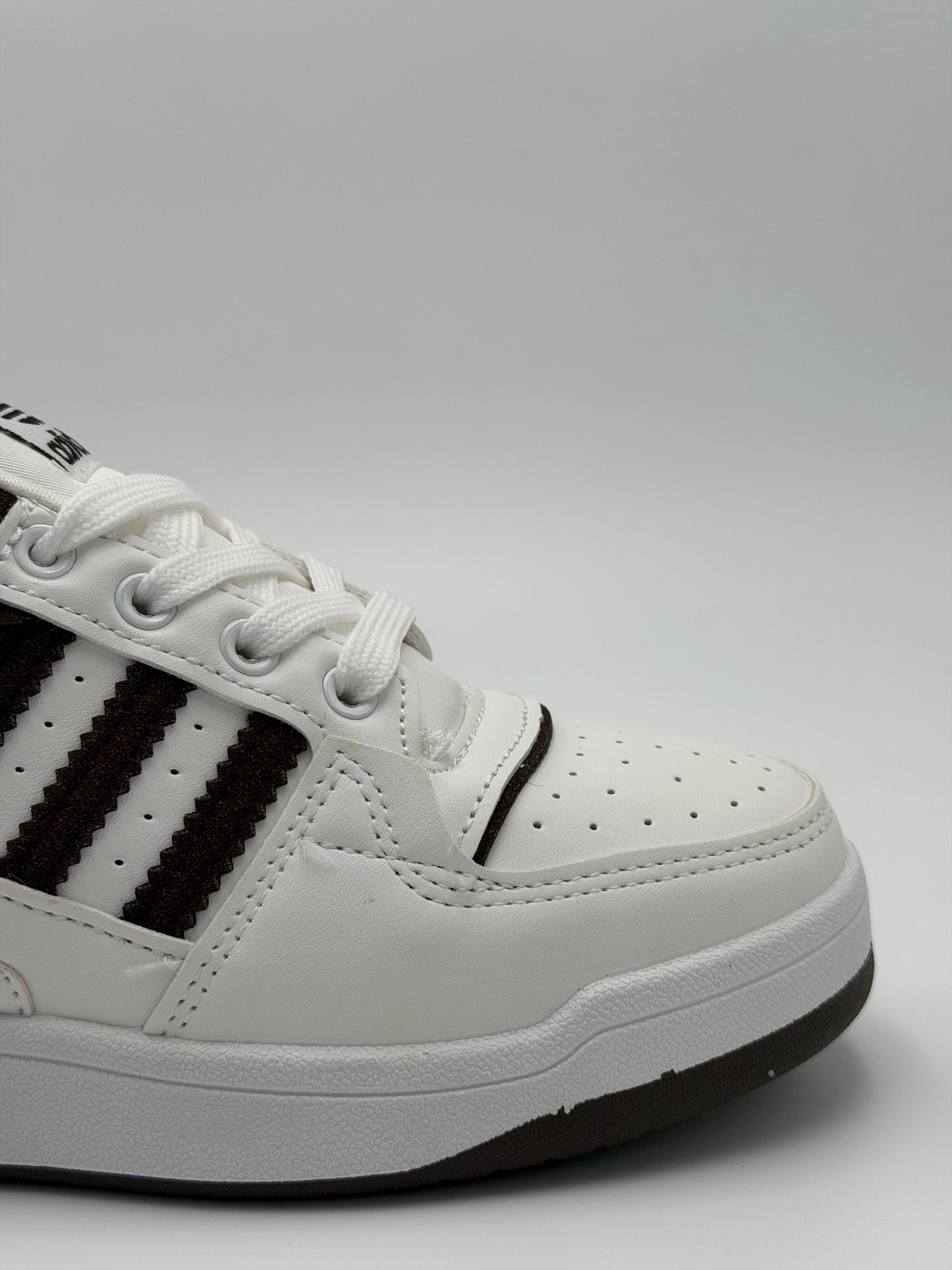 Adidas Forum Low CL Shoes "brown straps"