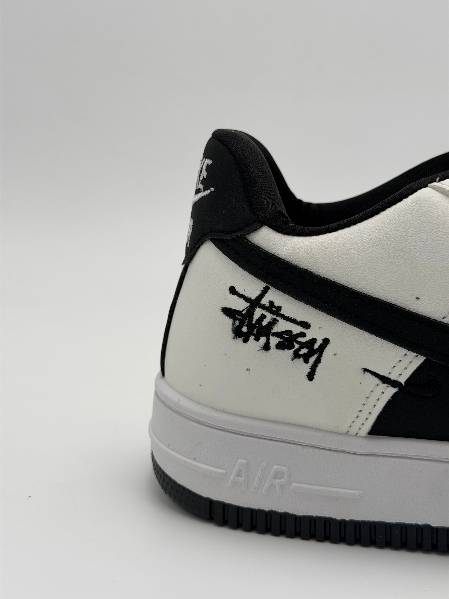 Stüssy x Nike Air Force 1 Low "Keep Fresh"