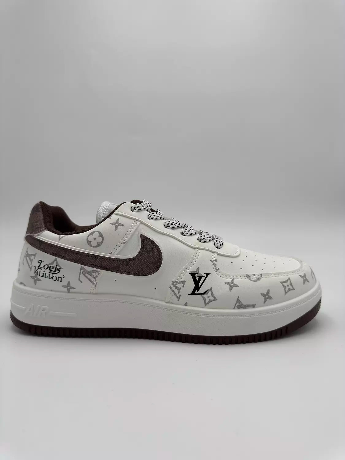 Louis Vuitton x Nike Air Force 1 Low (white and brown monogram)