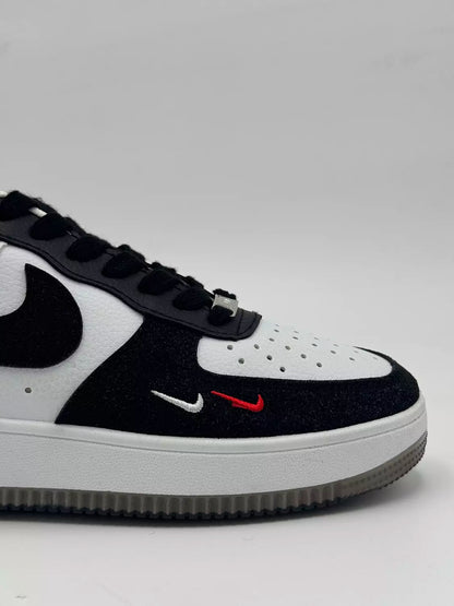 NIKE AIR FORCE 1 X NORTH FACE SNEAKERS (BXW)
