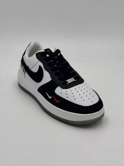 NIKE AIR FORCE 1 X NORTH FACE SNEAKERS (BXW)