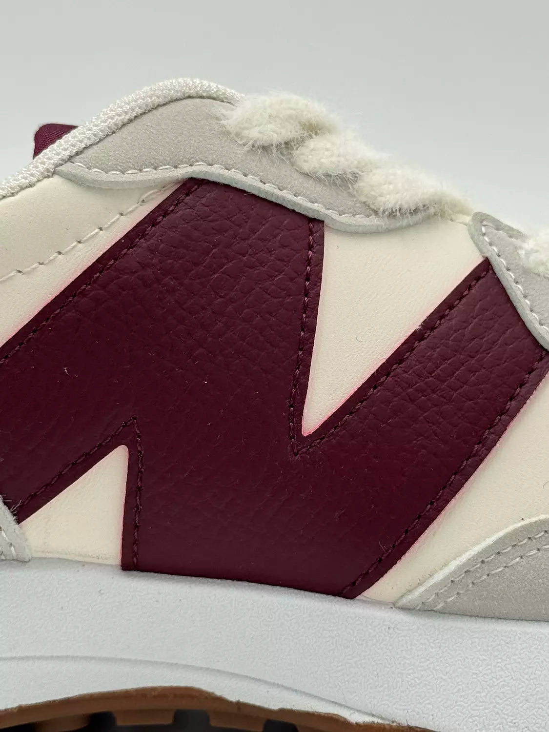 New Balance 327 "Burgundy tint"