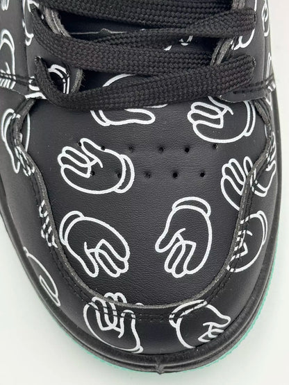 Nike AIr Jordan 1 KAWS