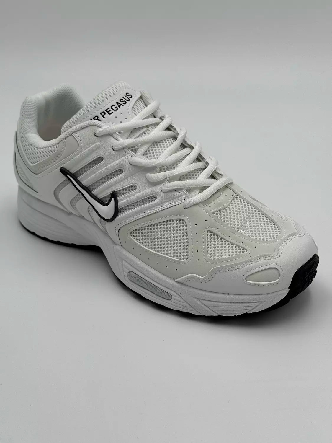 Nike Air Pegasus 2005 "white"