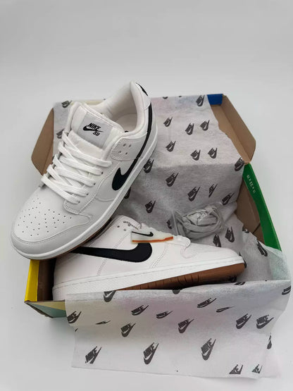 Nike Dunk Low White Gum