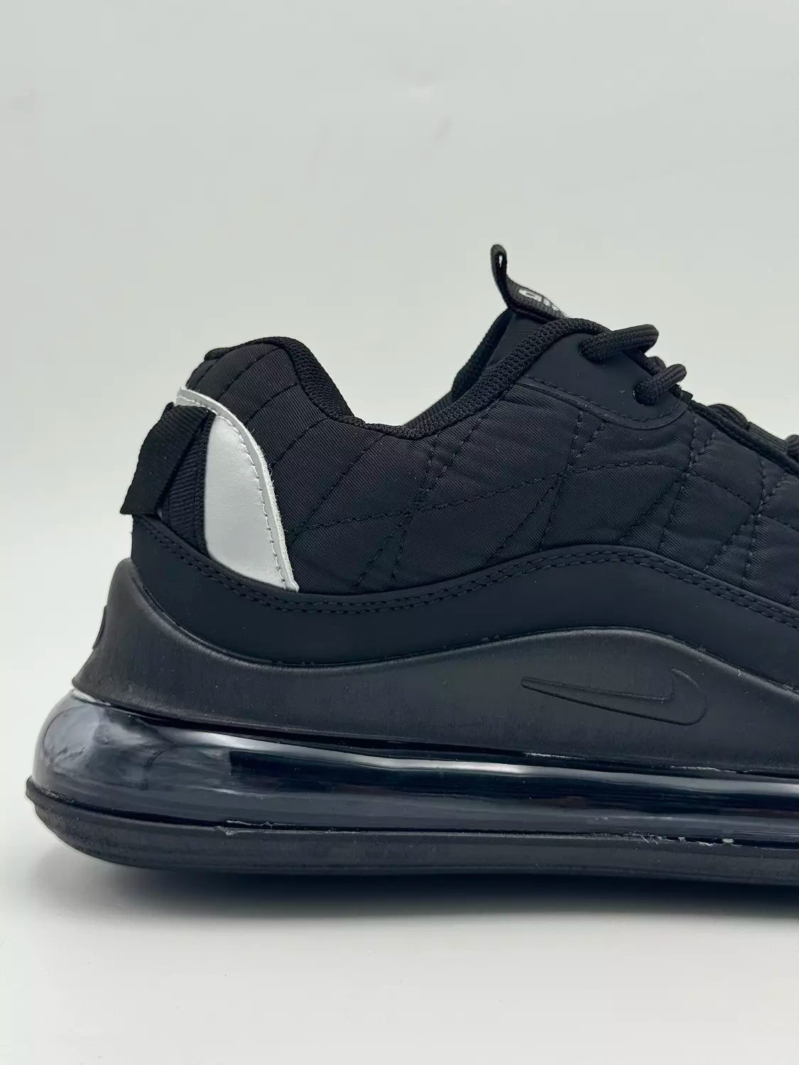 Nike Mx-720-818 (all black)