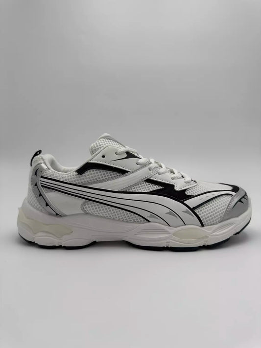 PUMA Morphic "black tint"