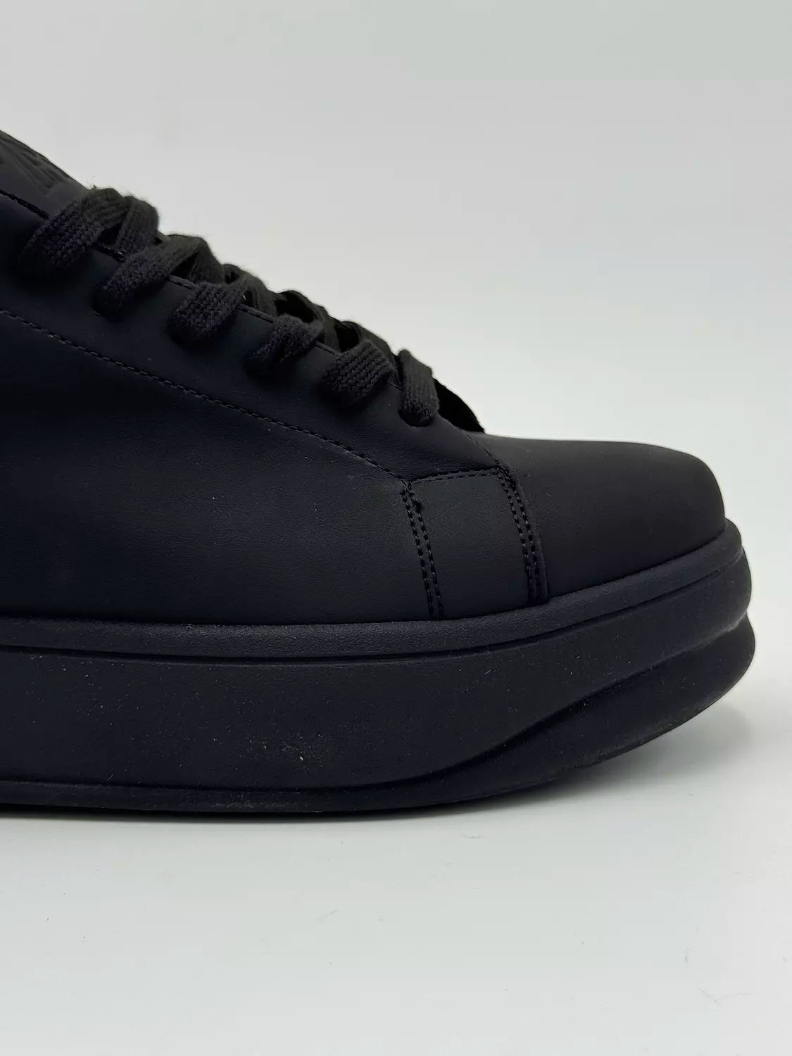 Zara Chunky sole (Black)